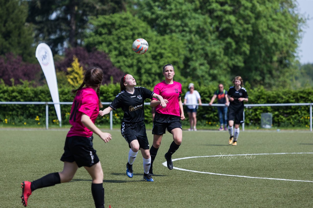 Bild 222 - B-Juniorinnen Pokalfinale SV Henstedt Ulzburg - SG Holstein Sued : 2:0